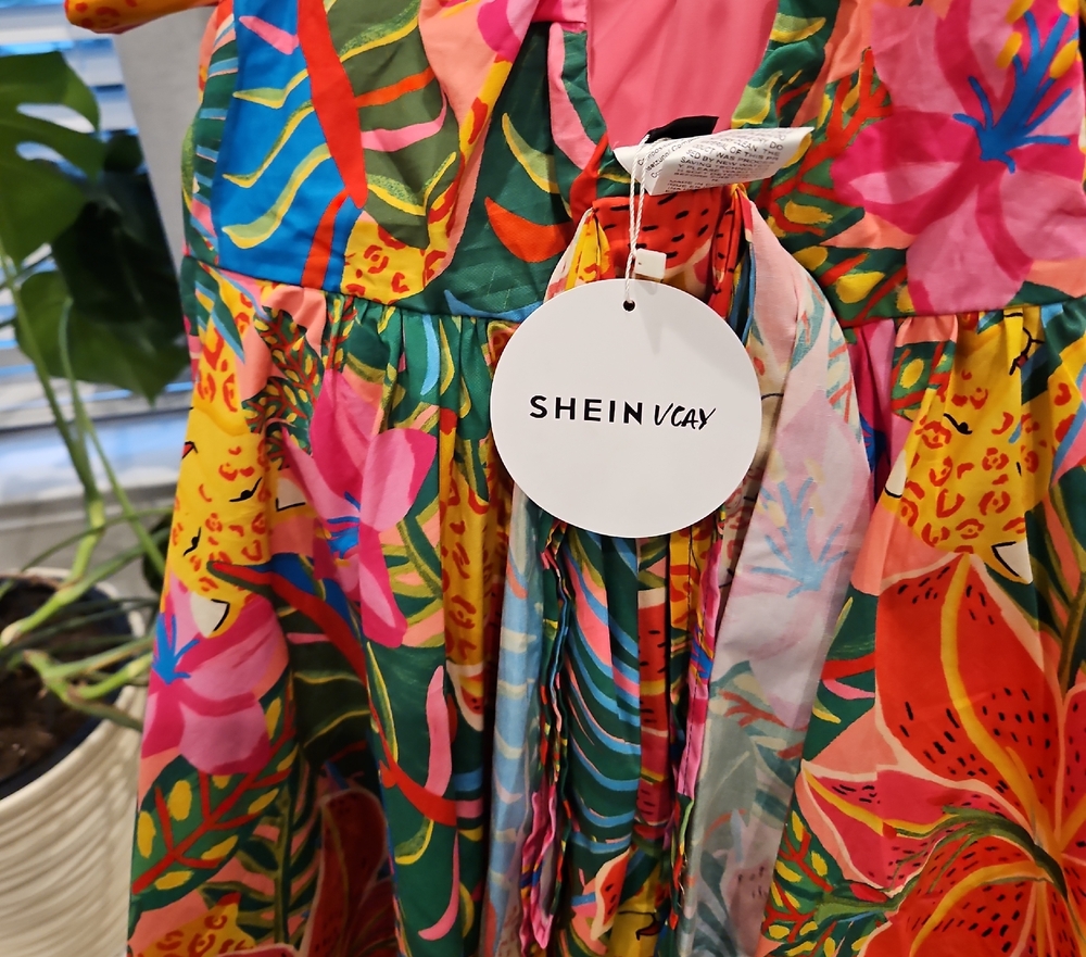 SHEIN Multicolor Tropical Print Dress